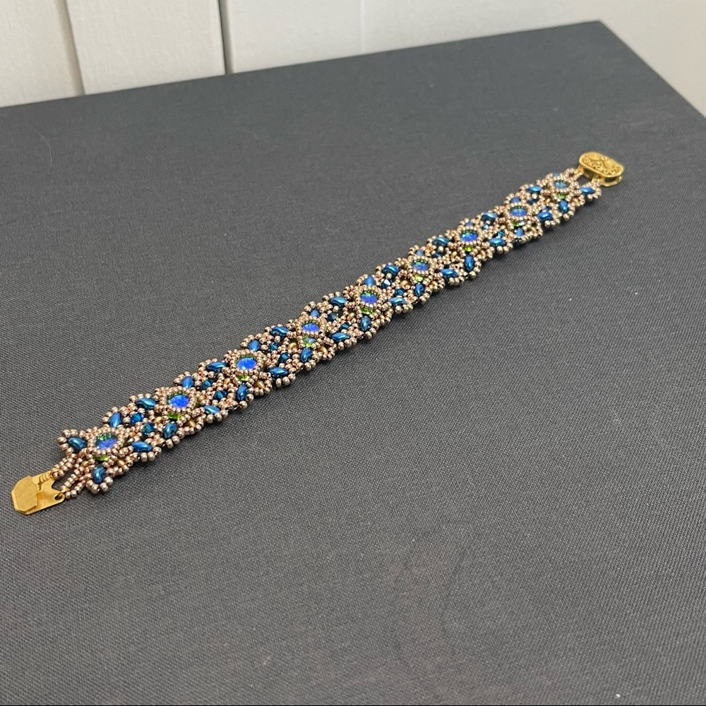 Beadwork Bracelet - Picture 5 of 6
